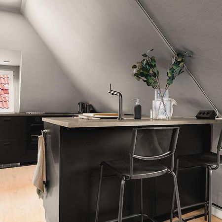 Dinbnb Apartments I 350M To Bryggen I Renovated 2023 I Quiet Top Apart Bergen Buitenkant foto