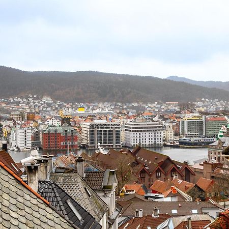 Dinbnb Apartments I 350M To Bryggen I Renovated 2023 I Quiet Top Apart Bergen Buitenkant foto